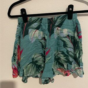 Show me your mumu tropical shorts